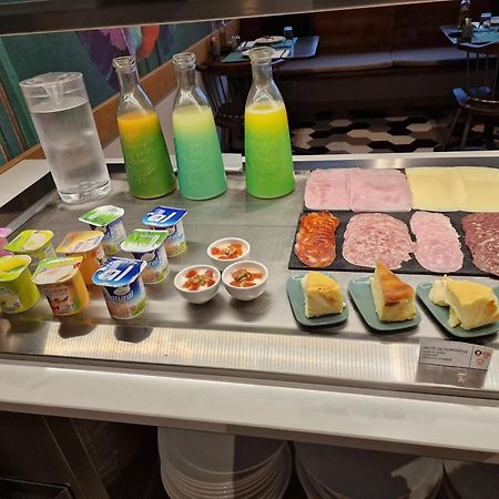 L' Escala 激流旅馆酒店 外观 照片
