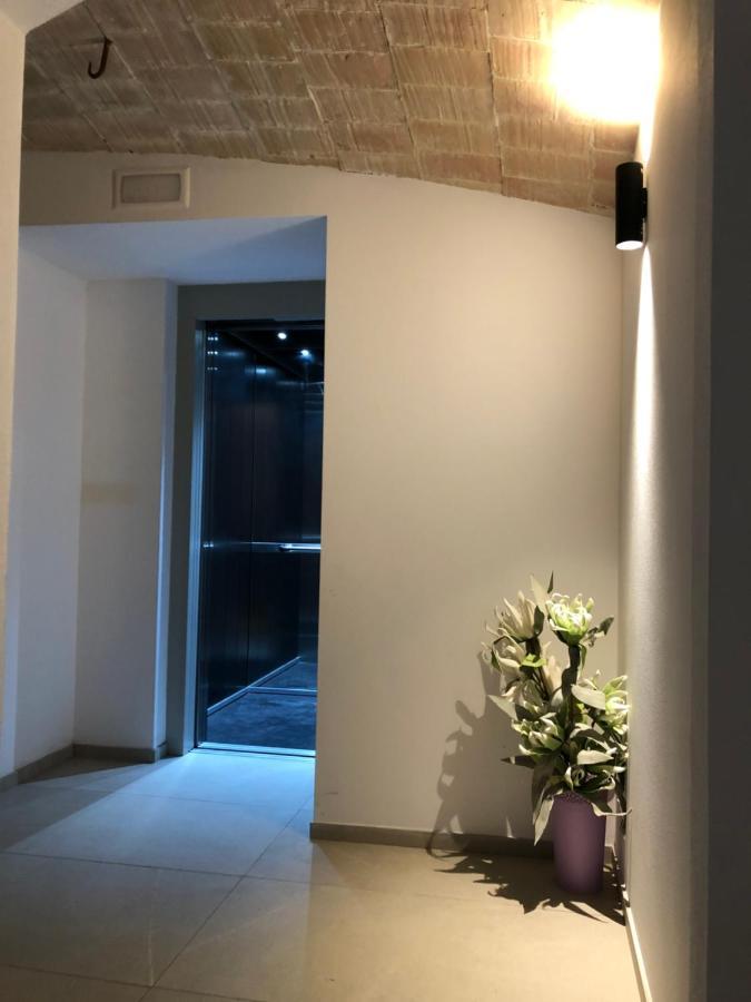L' Escala 激流旅馆酒店 外观 照片